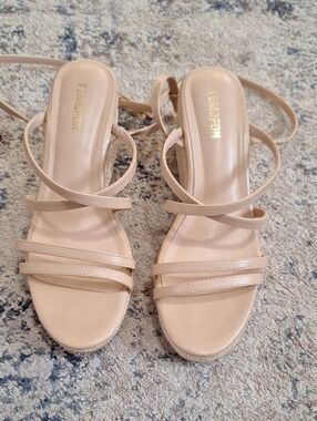 TEMOFON Nude Espadrille Wedge Sandals – Women’s Size 10